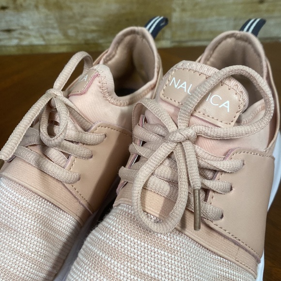 Nautica brand blush pink sneakers size 7.5 - Picture 8 of 8